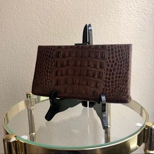 Banana Republic Brown Crocodile Cluth